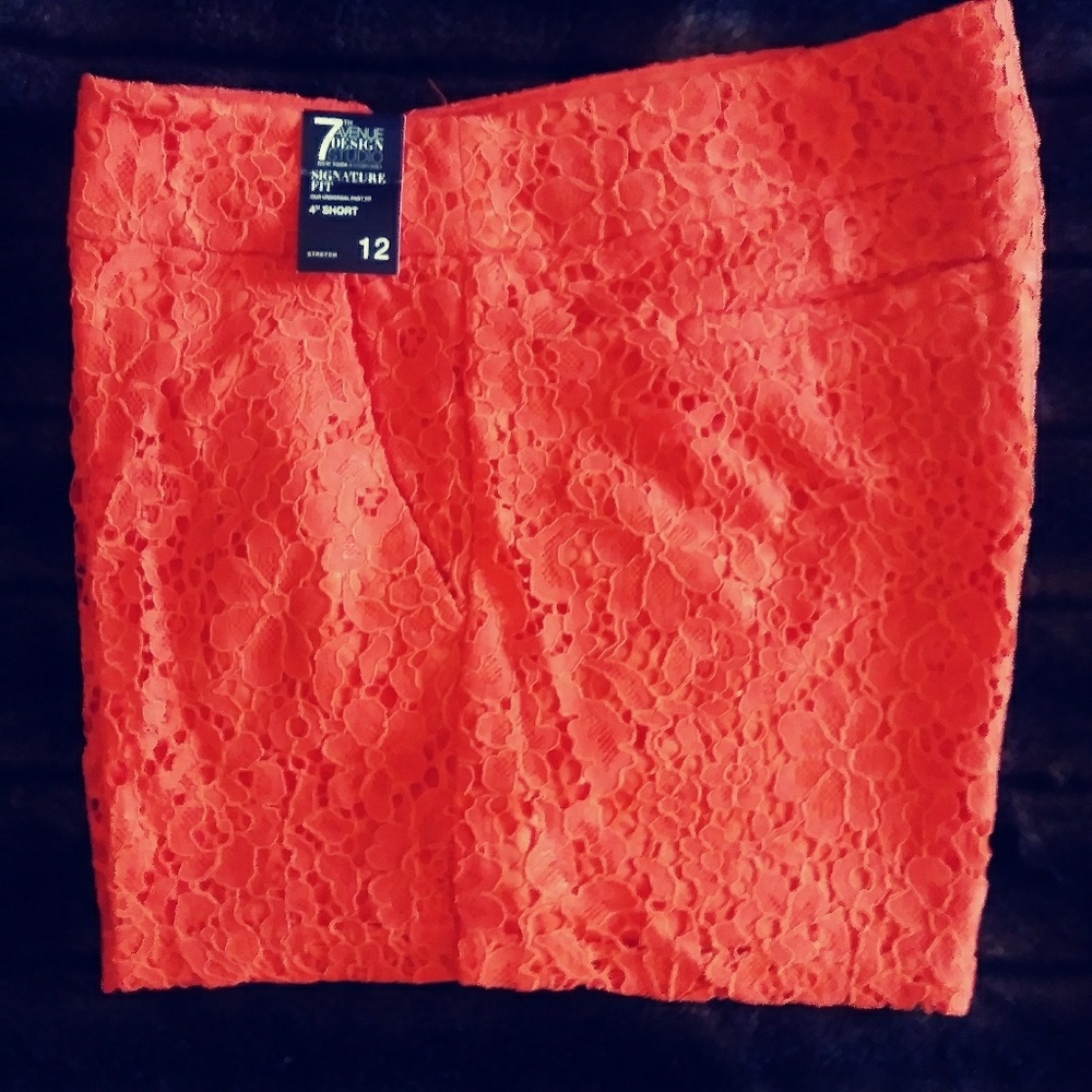 NY & CO Signature Shorts